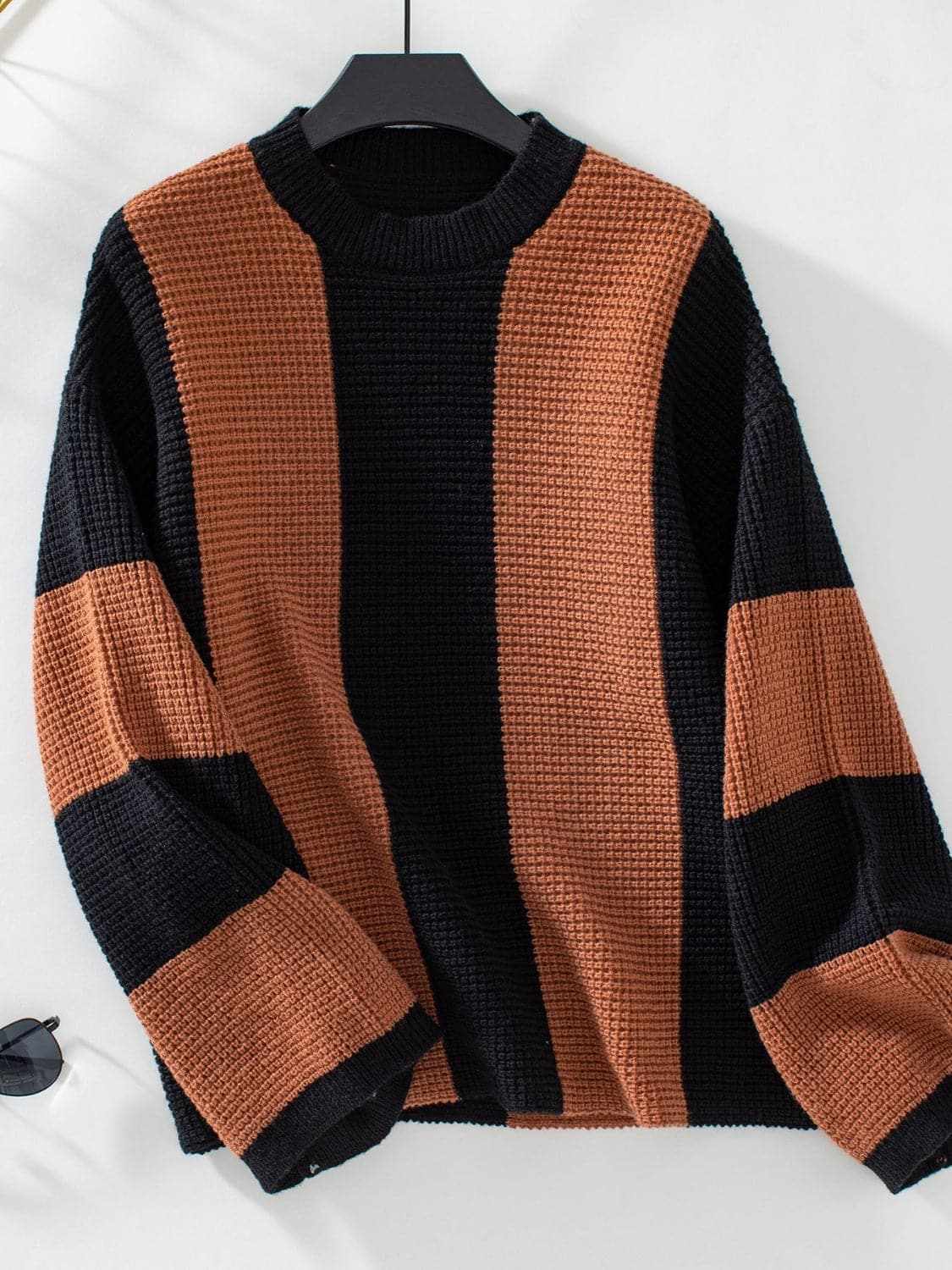 Color block knit sweater - round neck - Love Salve